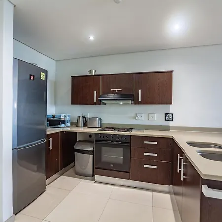 Modern Beachfront With Ocean Views - Infinity G9, Blouberg, Cape Town Bloubergstrand Exterior foto