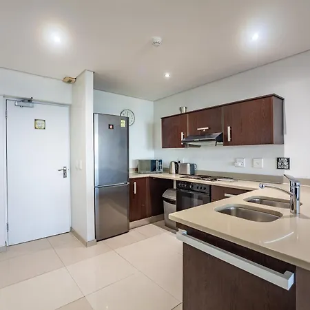 Modern Beachfront With Ocean Views - Infinity G9, Blouberg, Cape Town Bloubergstrand Exterior foto